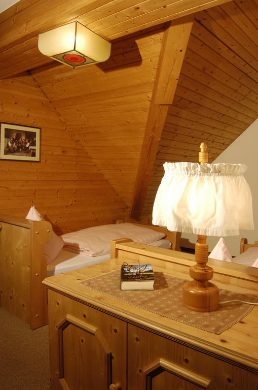 Cafe Rainer Apartamento Sankt Johann in Tirol Quarto foto