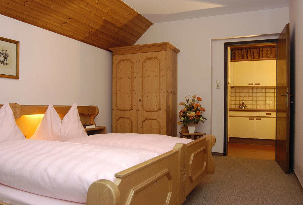 Cafe Rainer Apartamento Sankt Johann in Tirol Quarto foto